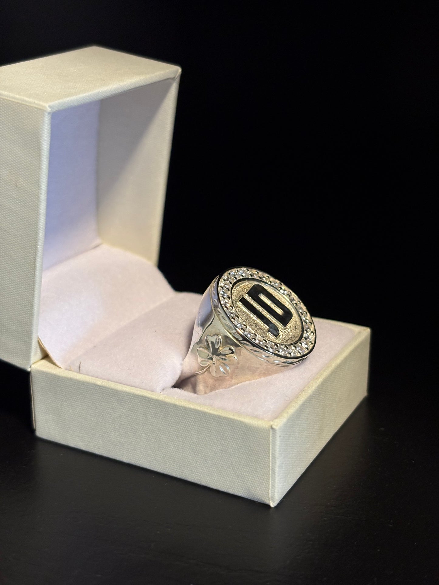 Anillo Mesa Circular Ice Plata