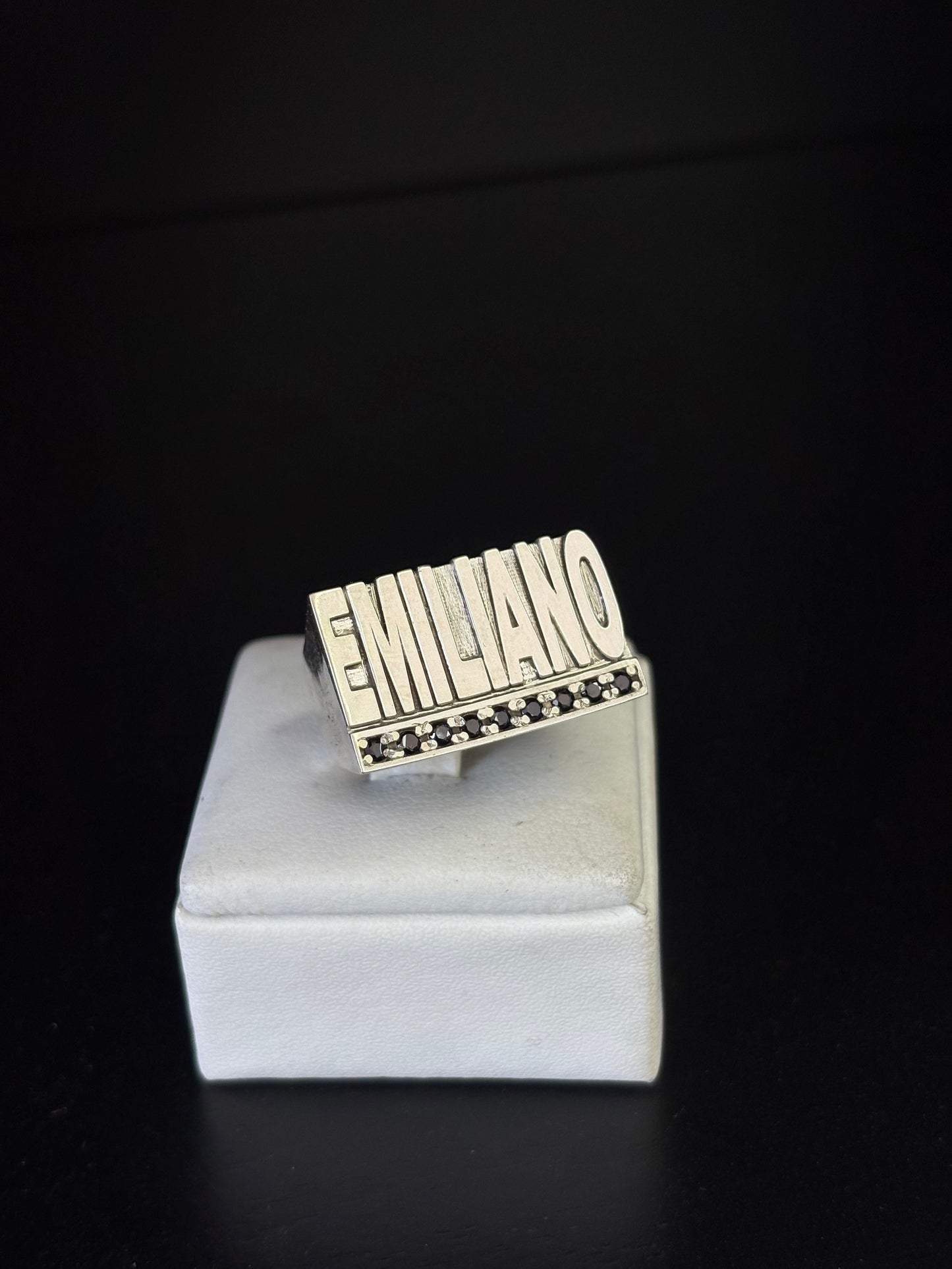 Anillo Nombre Clásico